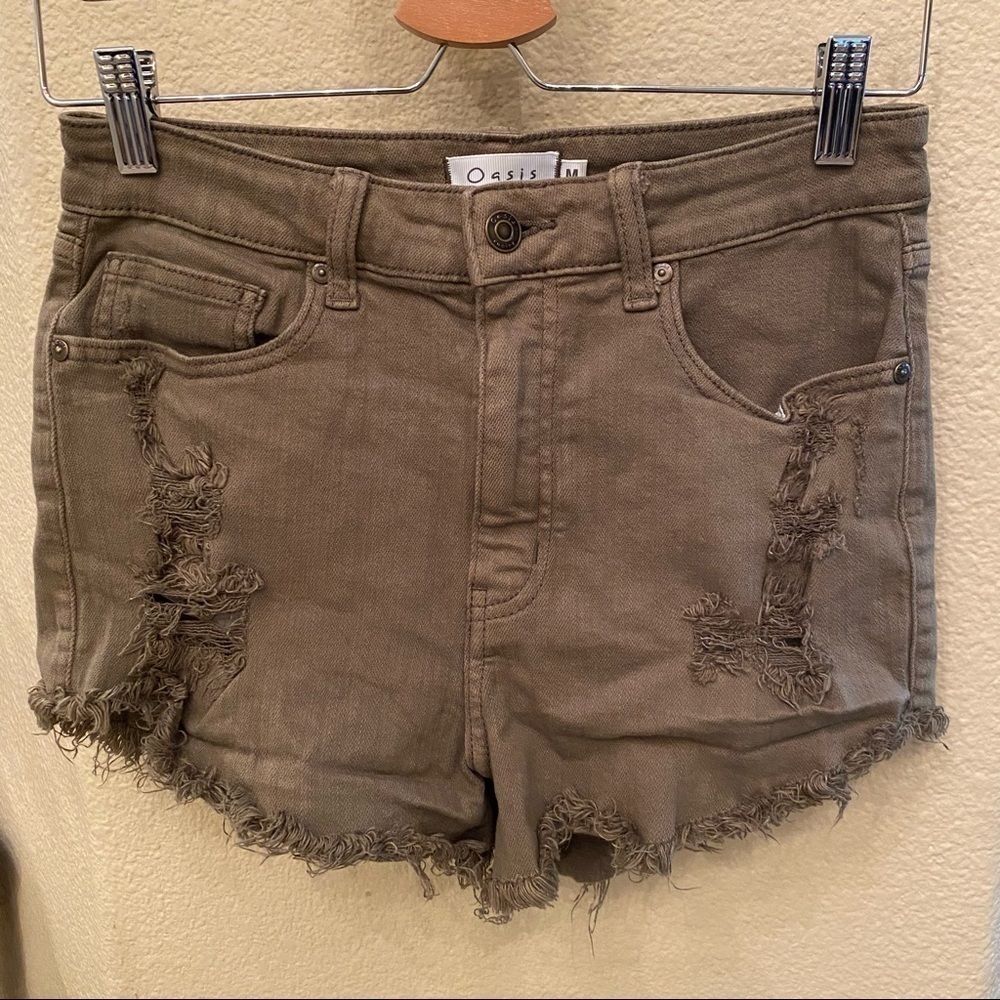 OASIS Olive Rip Raw Hem Jean Shorts-Medium